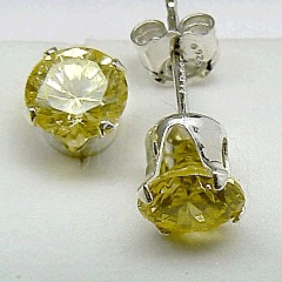 1.0 ctw Round solitaire citrine Silver earrings - Picture 2 of 3